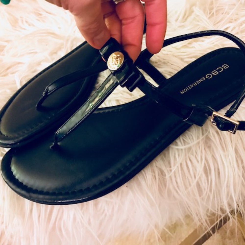 Adorable Perfect Condition T Strap Sandals
